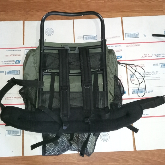 Coleman Peak 1 Backpack Vintage External Frame Hiking Pack Camping Home Bag - Picture 6 of 10